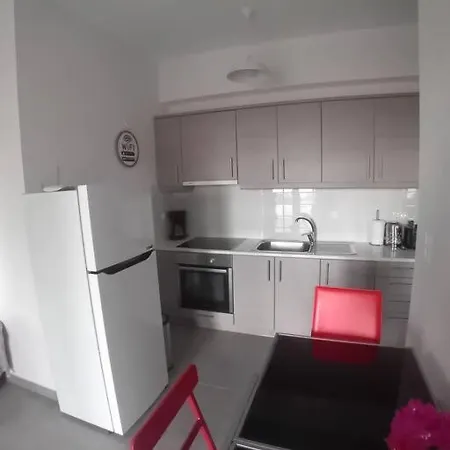 Sofia's Summer House Apartment *