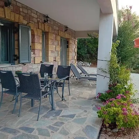 Sofia's Summer House *
