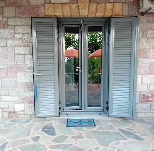 Sofia's Summer House