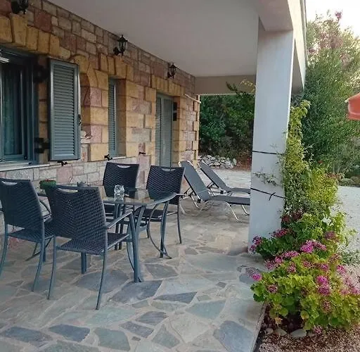 Sofia's Summer House *